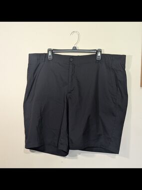 Nike Dri-Fit Golf Shorts Mens 42 Black Performance Stretch Lightweight Athletic